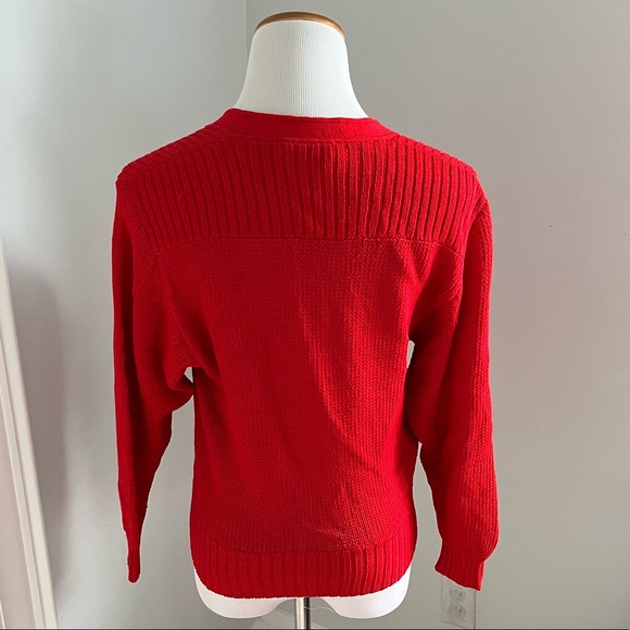 Vintage St. John red knot faux wrap sweater top Sz. S - Picture 4 of 7